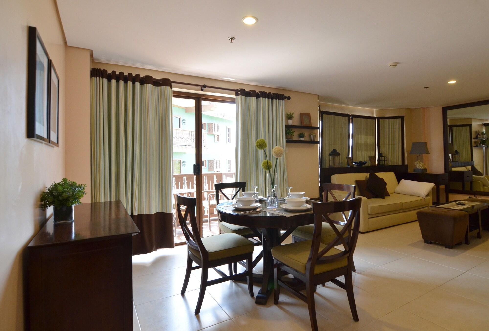 Crosswinds Resort Suites Tagaytay City Eksteriør bilde