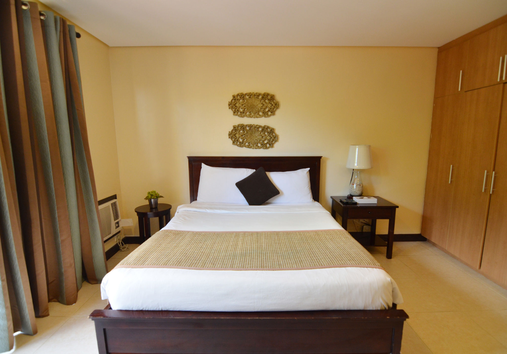 Crosswinds Resort Suites Tagaytay City Eksteriør bilde